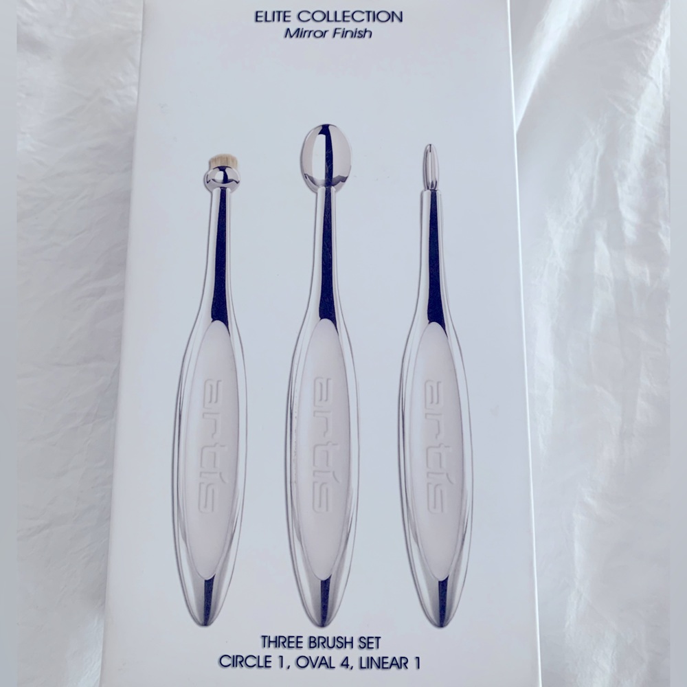 New in Box Artis Elite Collection Mirror Finish 3 Piece Set